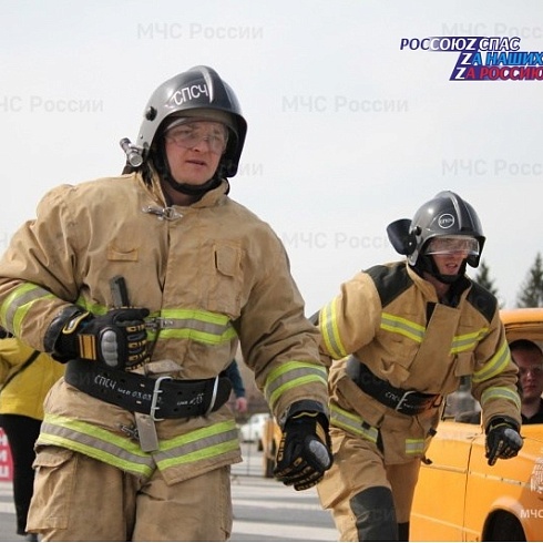 В Пензенской области состоялся 2 (окружной) этап соревнований на звание «Лучшая команда МЧС России по проведению аварийно-спасательных работ при ликвидации чрезвычайных ситуаций на автомобильном транспорте в 2023 году»